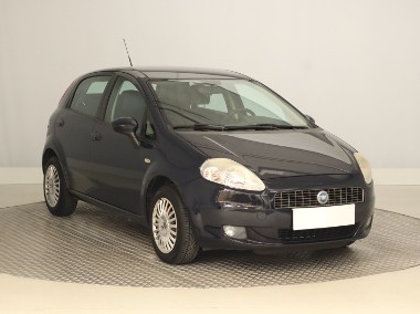 Fiat Punto Grande , Salon Polska-1