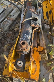 JCB 535 - łapy podpory siłownik-3