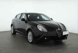 Alfa Romeo Giulietta , Klimatronic, Tempomat, Parktronic