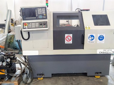 Tokarka CNC CK6432 X 750-1