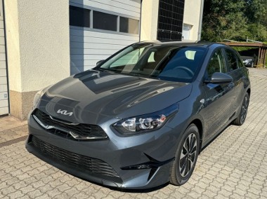 Kia Cee'd III 1.5 T-GDI Tribute DCT 1.5 T-GDI Tribute DCT 140KM-1