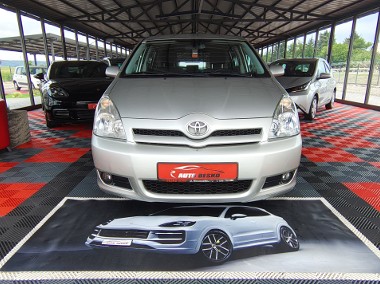 Toyota Corolla Verso 1.6 VVT-i  ZADBANA!!!-1